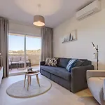 New 2 Bed 2 Bath Close With Panoramic View Lagunas De Mijas アパート *