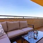 New 2 Bed 2 Bath Close With Panoramic View Lagunas De Mijas アパート *